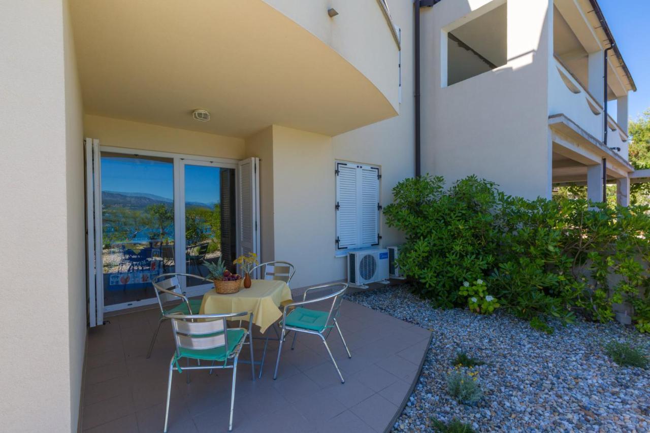 Dakovic Boba Apartment Šilo Екстериор снимка